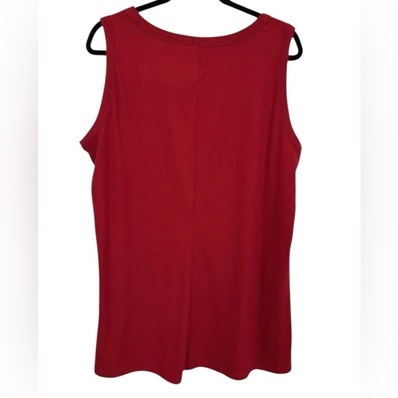 Lane Bryant Ribbed Sleeveless Tank Top with Crew Neckline - Picture 2 of 5